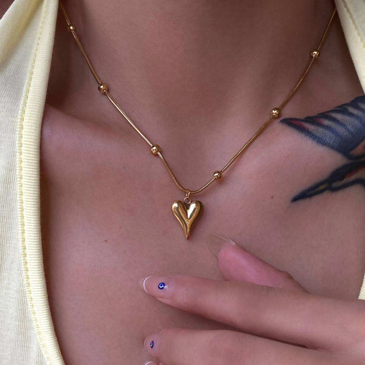 Minimal Heart Beads Necklace - 18k Gold Plated