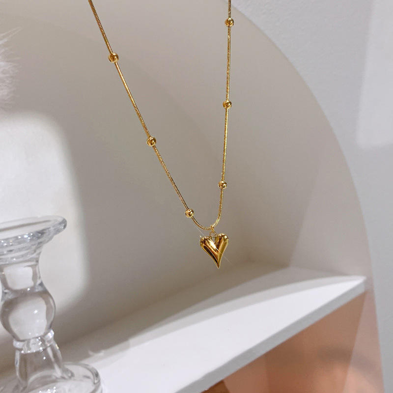 Minimal Heart Beads Necklace - 18k Gold Plated