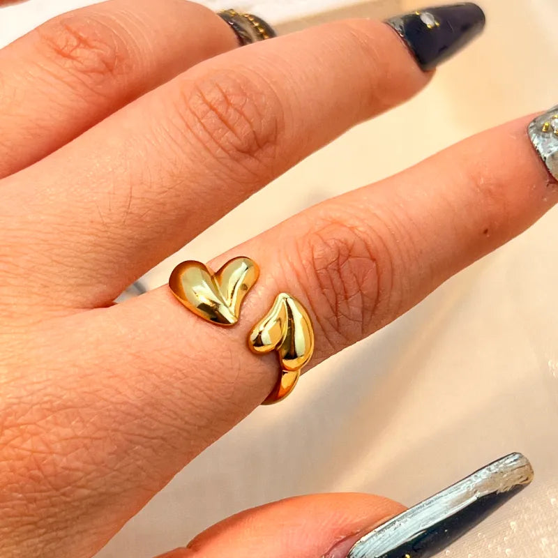 Double Hearts Ring - 18K Gold plated