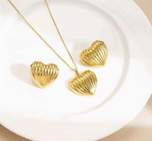 Textured Heart Necklace Earring Set - 18K Gold Plated